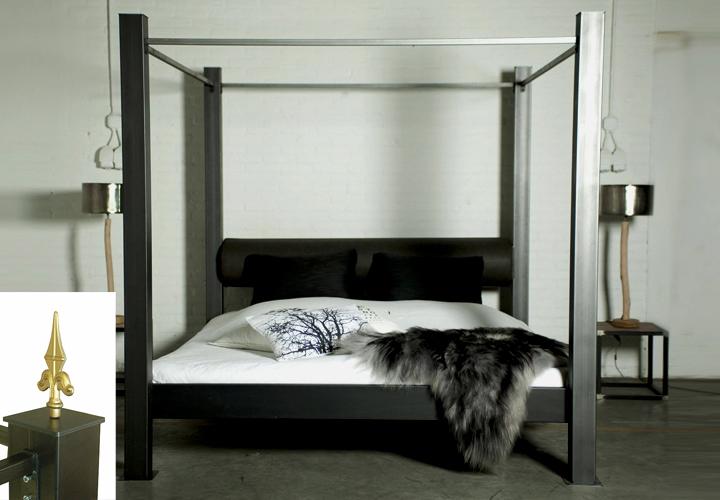 Himmelbett DAISY SPINDER DESIGN Metall mit Kopfrolle