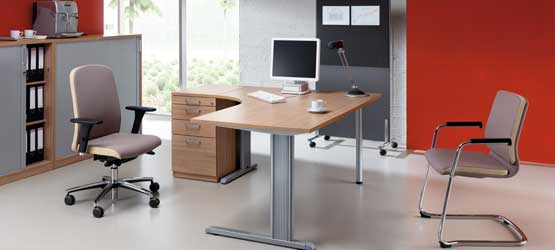 Büromöbel bei Maximal Möbel